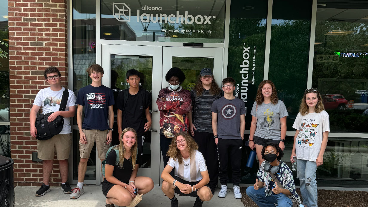 Students pose outside the Altoona Launchbox