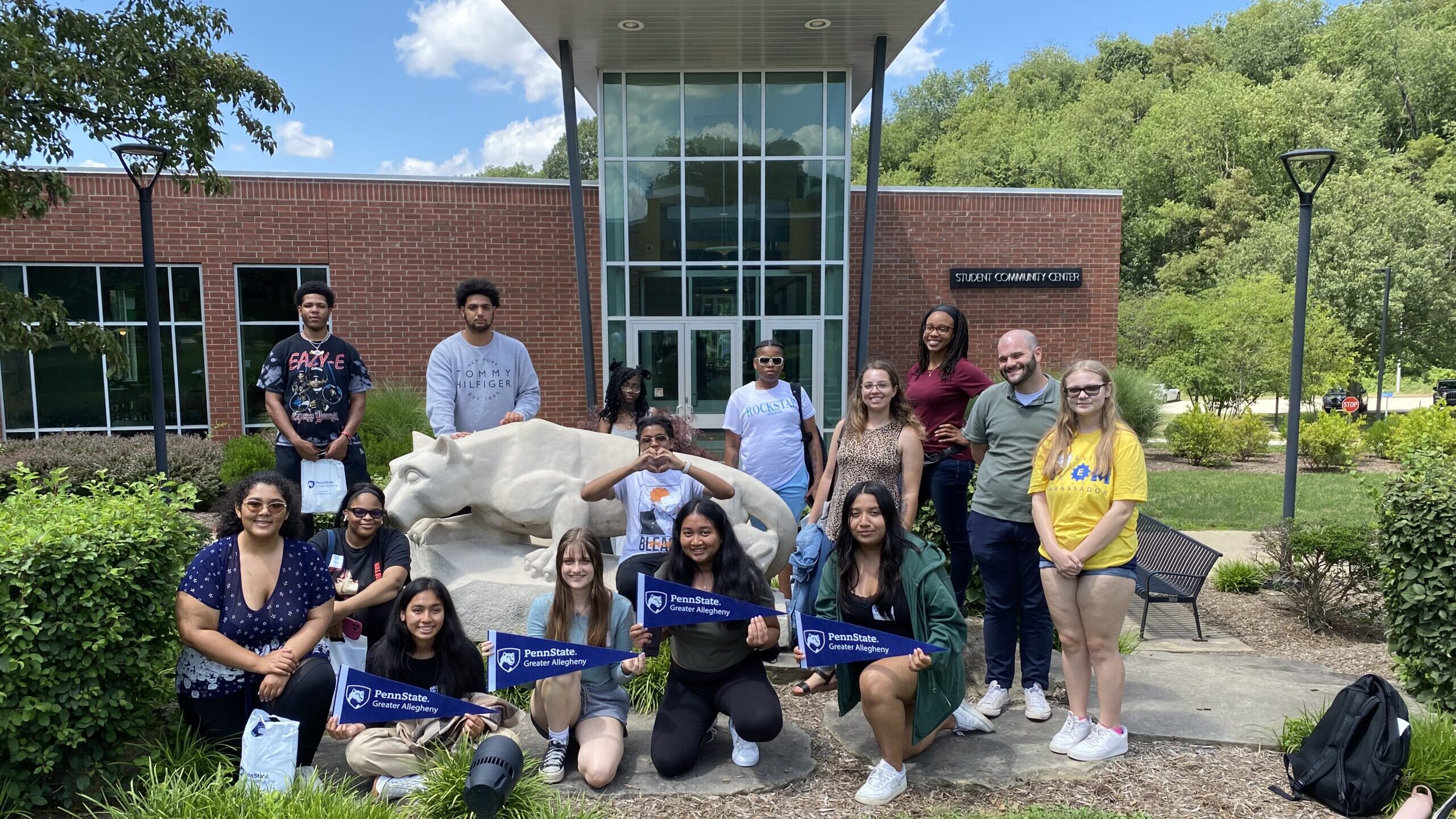 Students at Lion Shrine at Penn State Greater Allegheny